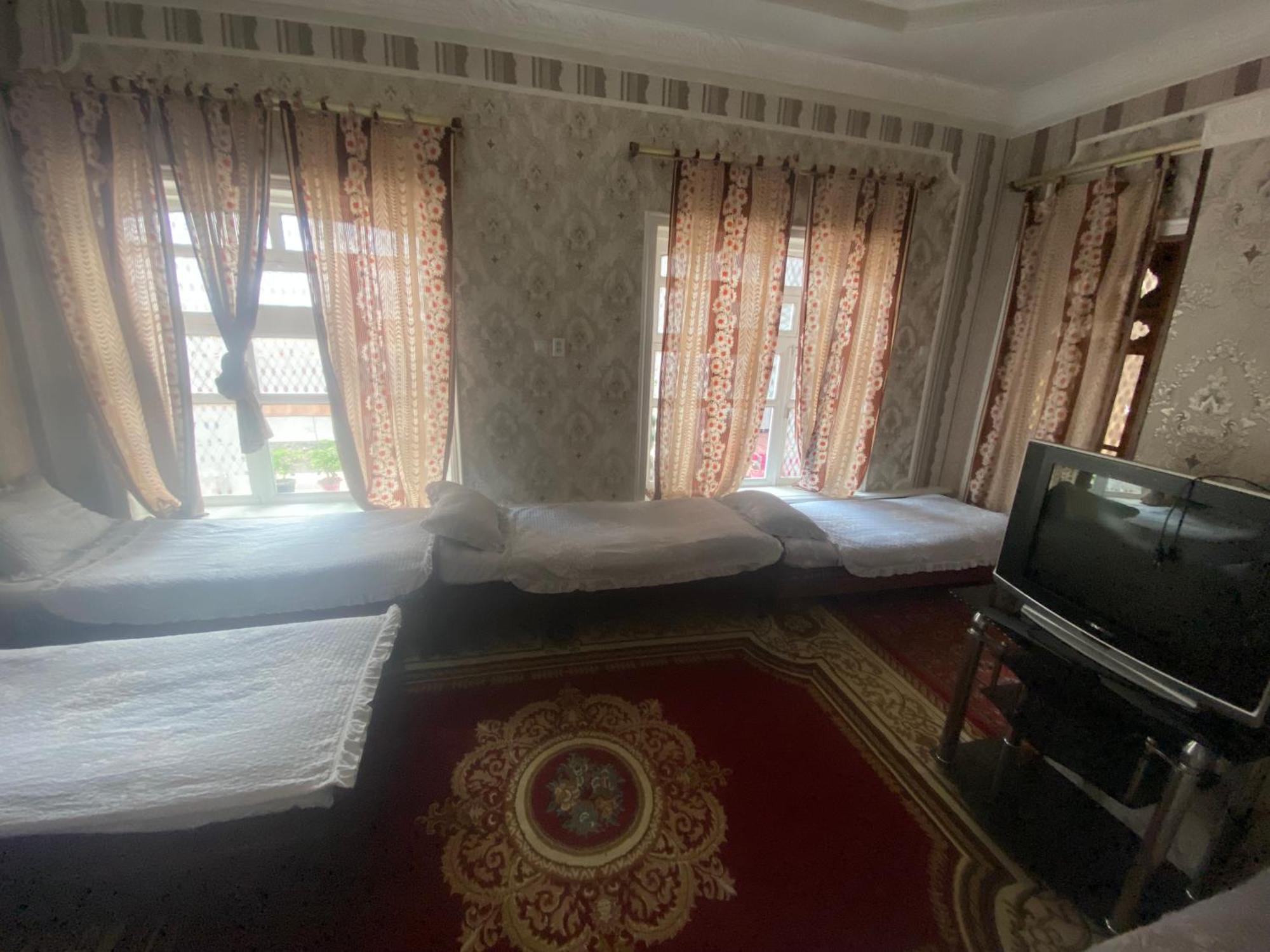 Ozod Guest House Samarkand Esterno foto